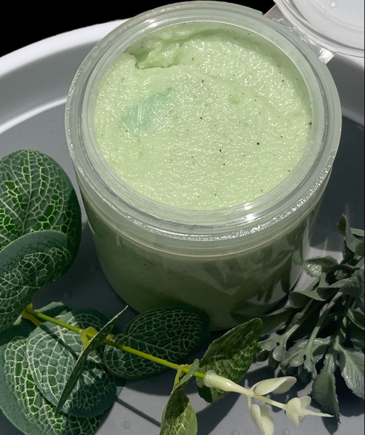 “Glow Wood Jojoba” Foaming Body Scrub (MEN)