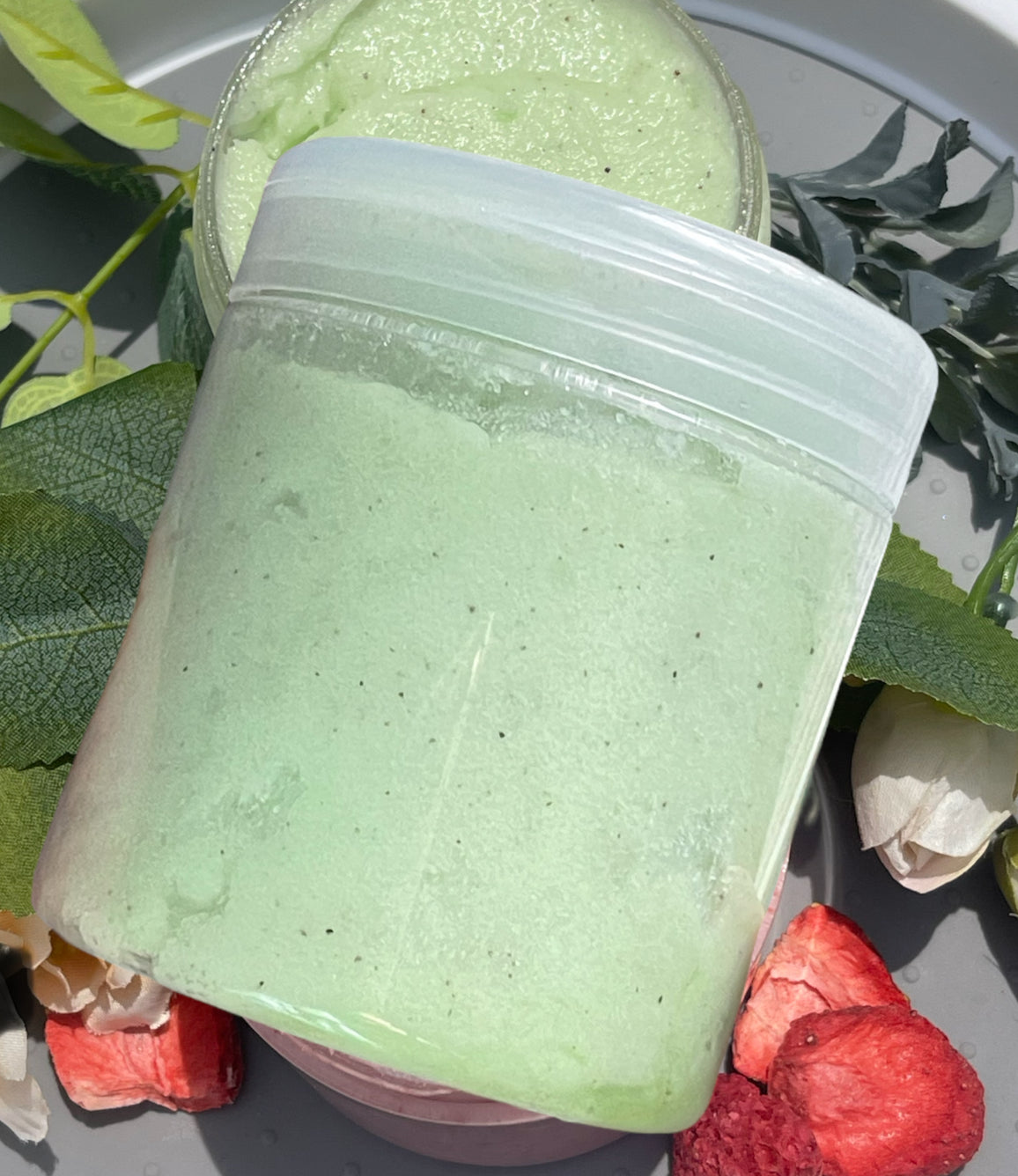 “Glow Wood Jojoba” Foaming Body Scrub (MEN)