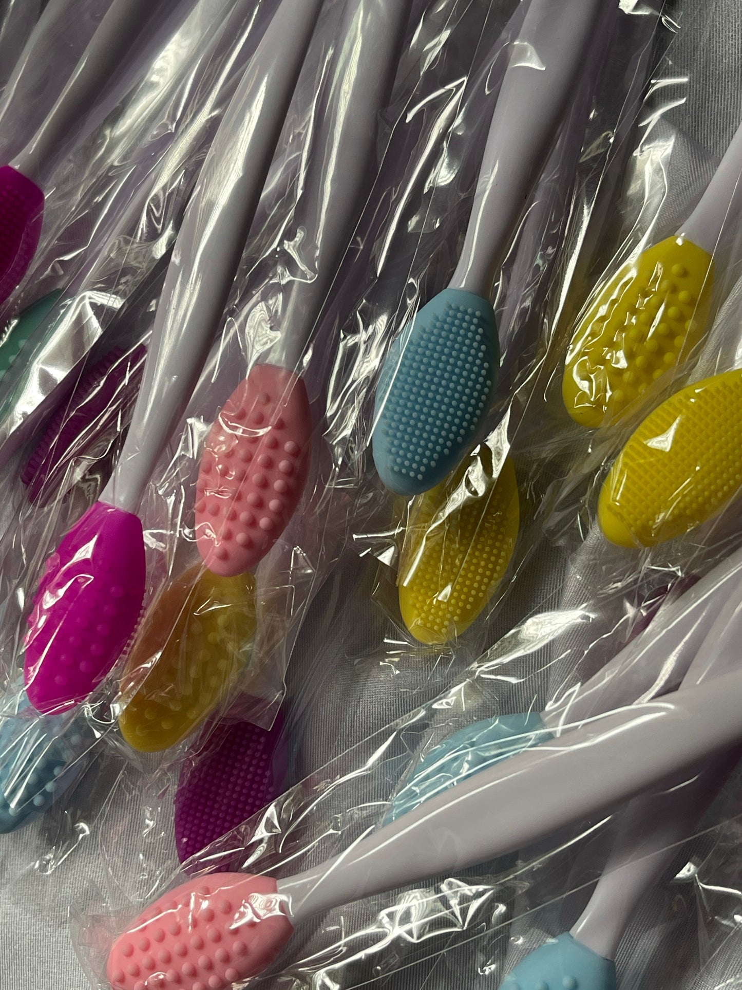 Double Sided Lip Brush