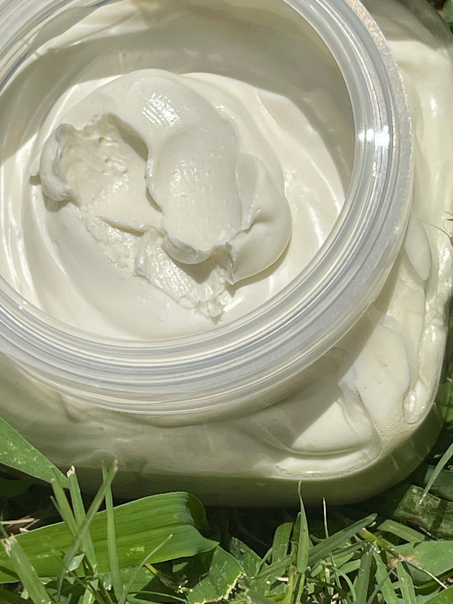 Fineapple Sunscreen Body Butter 🍍